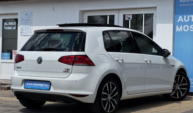
								2015′ Volkswagen Golf 1.4 TSI CUP full									