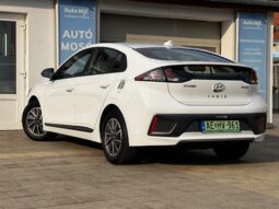 
										Hyundai Ioniq 2021 megtelt									